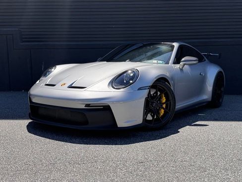 Certified 2022 Porsche 911 GT3 RWD image 6