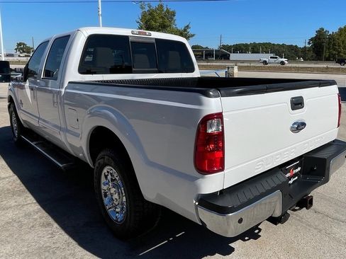 Used 2016 Ford F250 Lariat w/ Chrome Package image 6