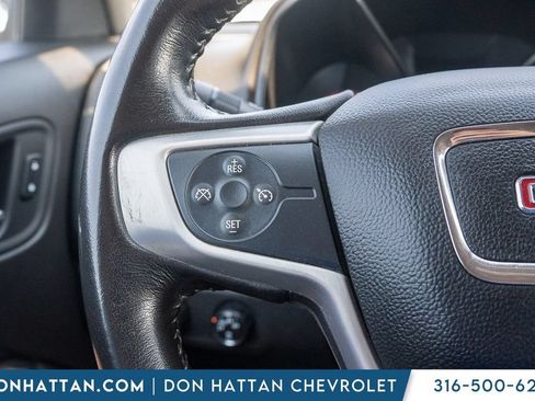 Used 2016 GMC Canyon SLE w/ Trailering Package AWD/4WD image 11