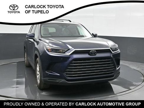 Used 2024 Toyota Grand Highlander XLE image 6