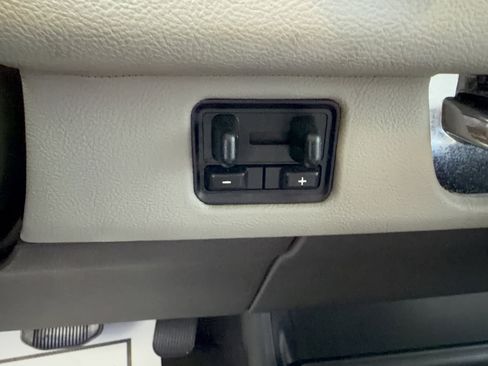 Used 2022 Lincoln Navigator Reserve AWD/4WD image 29