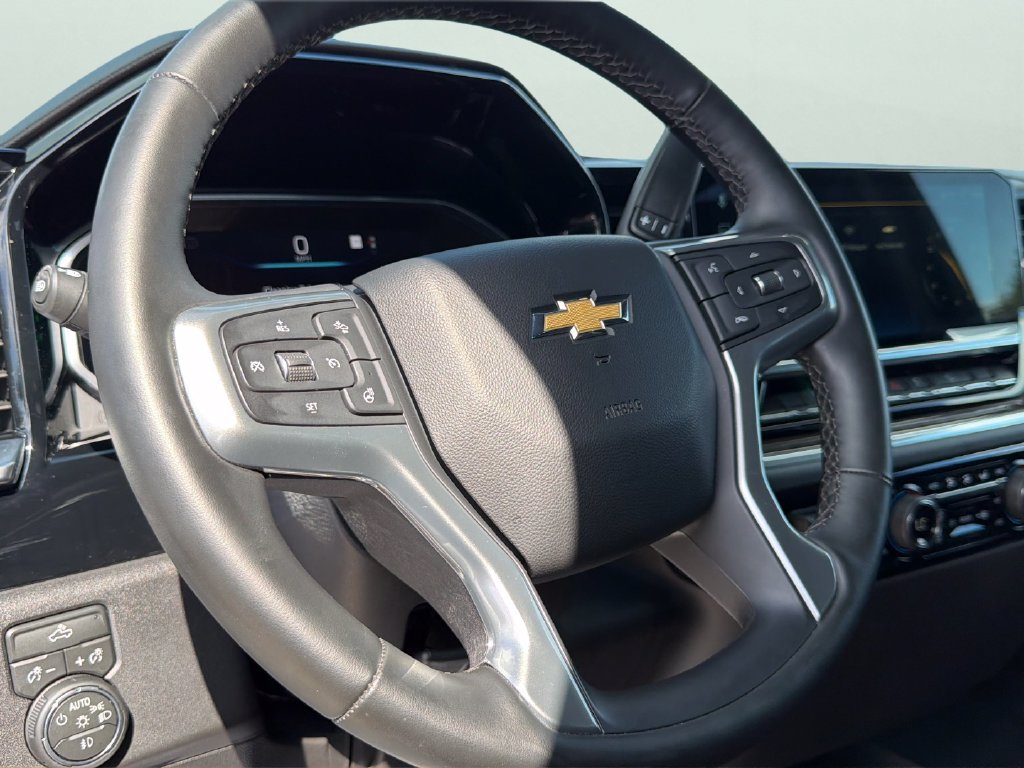 Certified 2026 Chevrolet Silverado 2500 LT AWD/4WD image 41