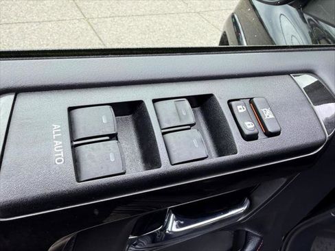 Certified 2024 Toyota 4Runner TRD Off-Road Premium w/ Off Road Premium Plus Package AWD/4WD image 18