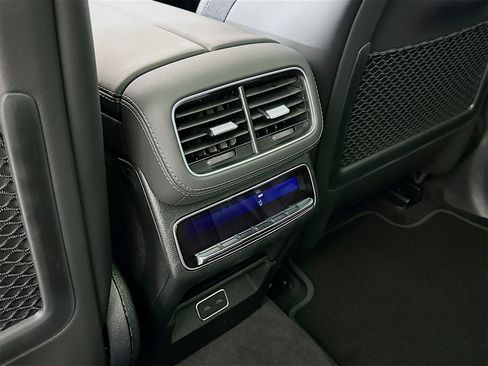 New 2026 Mercedes-Benz GLE 63 AMG S image 28