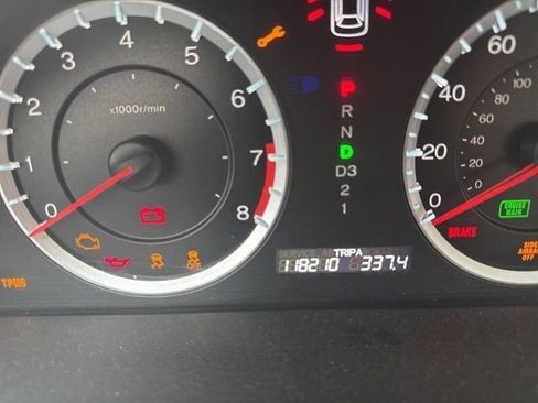 Used 2011 Honda Accord LX image 10