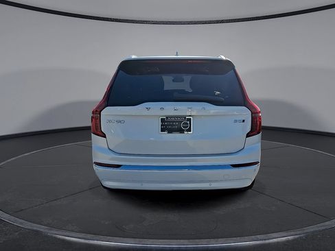 Certified 2025 Volvo XC90 B5 Core AWD/4WD image 29