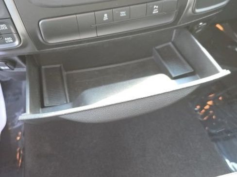 Used 2022 RAM 1500 Warlock w/ Technology Package I AWD/4WD image 20