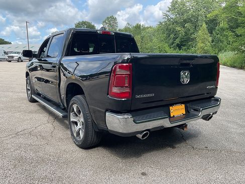 Used 2024 RAM 1500 Laramie AWD/4WD image 5