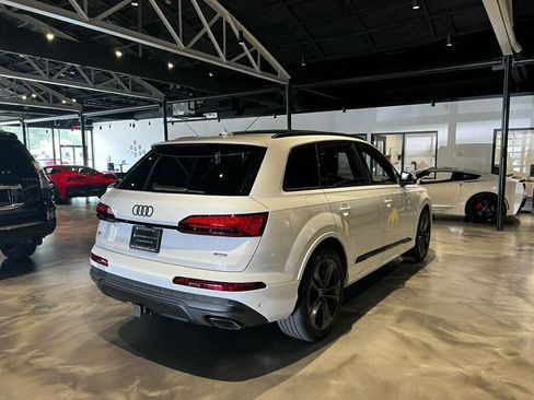 Used 2025 Audi Q7 3.0T Prestige w/ Prestige Package AWD/4WD image 5