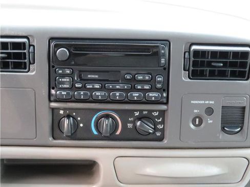 Used 2000 Ford F350 Flatbed DIESEL image 6