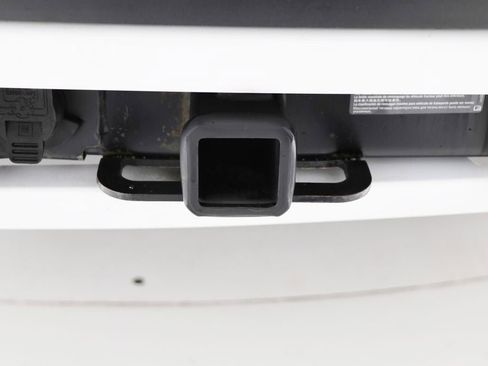 Used 2020 Chevrolet Suburban LT image 32