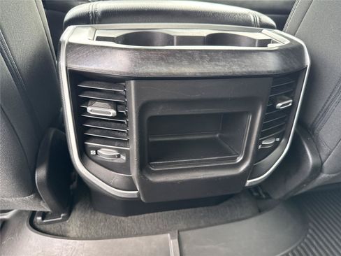 Used 2022 RAM 1500 Big Horn AWD/4WD image 34