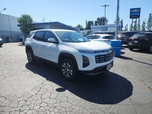 Certified 2026 Chevrolet Equinox LT image 6