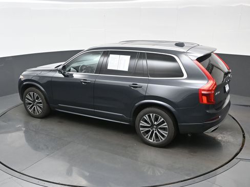 Used 2021 Volvo XC90 T6 Momentum w/ Advanced Package image 37