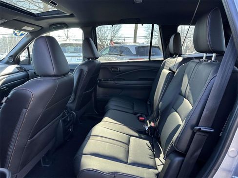 Certified 2023 Honda Passport TrailSport image 9