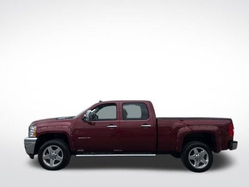 Used 2014 Chevrolet Silverado 2500 LTZ w/ LTZ Plus Package image 15