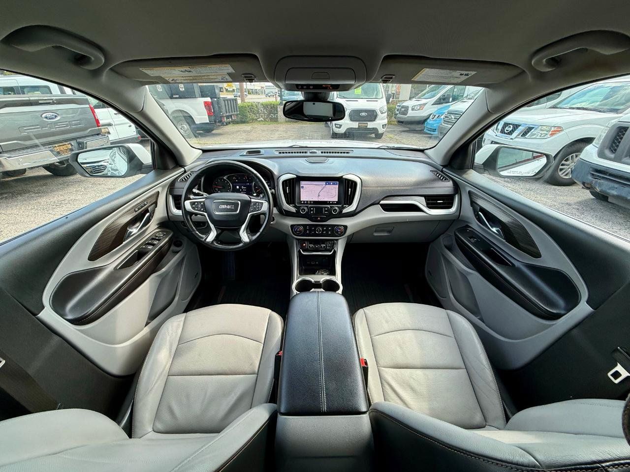 Used 2020 GMC Terrain SLT w/ Preferred Package FWD image 34