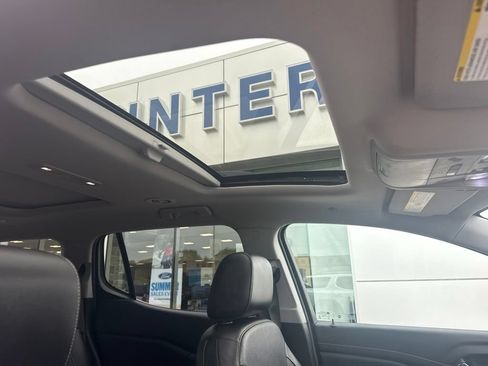 Used 2020 GMC Acadia SLT w/ Driver Alert Package II FWD image 30