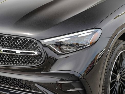 New 2026 Mercedes-Benz GLC 300 4MATIC image 8
