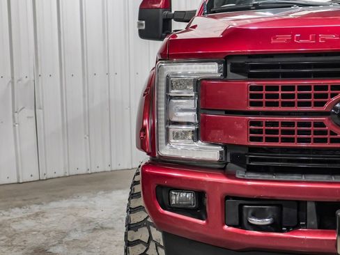 Used 2019 Ford F250 Platinum w/ Platinum Ultimate Package image 50