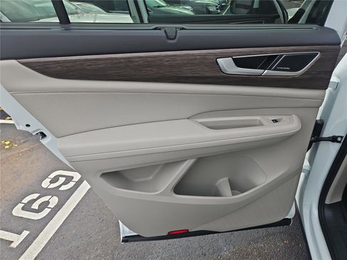 New 2026 Volkswagen Atlas SEL Premium R-Line image 24