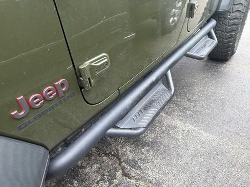 Used 2022 Jeep Gladiator Rubicon w/ LED Lighting Group AWD/4WD image 10