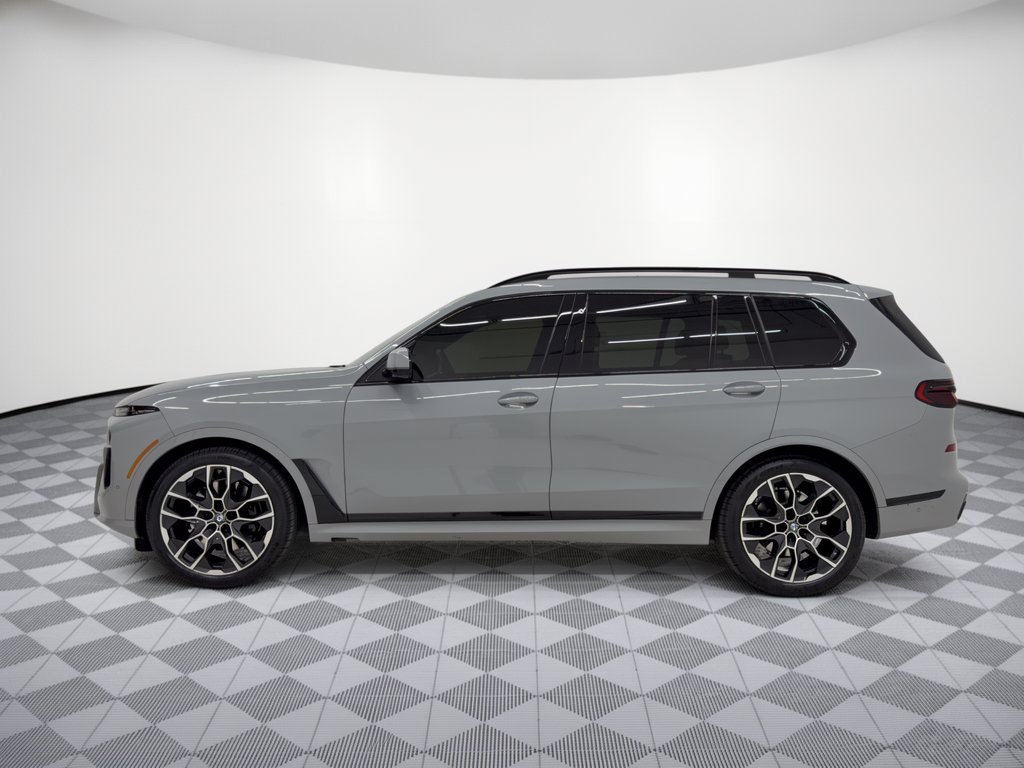 Certified 2024 BMW X7 xDrive40i w/ Executive Package AWD/4WD image 2