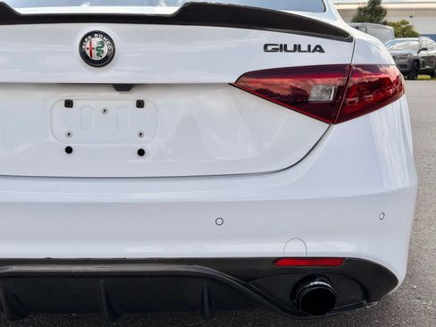 Used 2017 Alfa Romeo Giulia Ti RWD image 14