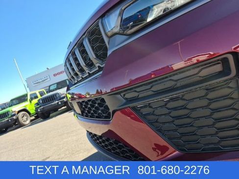 New 2026 Jeep Grand Cherokee Altitude AWD/4WD image 12