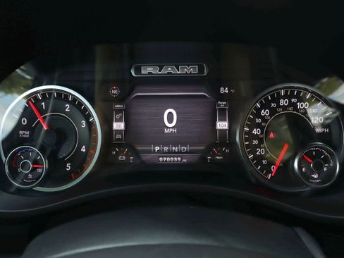 Used 2022 RAM 2500 Laramie AWD/4WD image 10