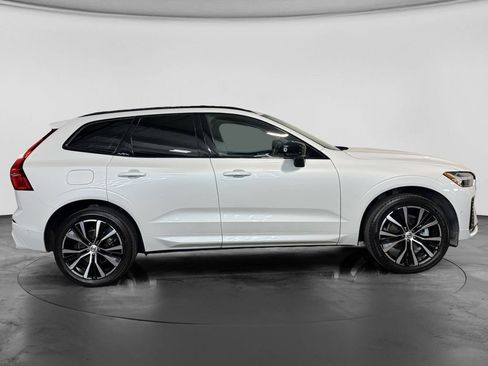 Used 2023 Volvo XC60 B5 Plus w/ Climate Package AWD/4WD image 5