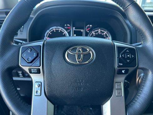 Used 2022 Toyota 4Runner Limited image 28