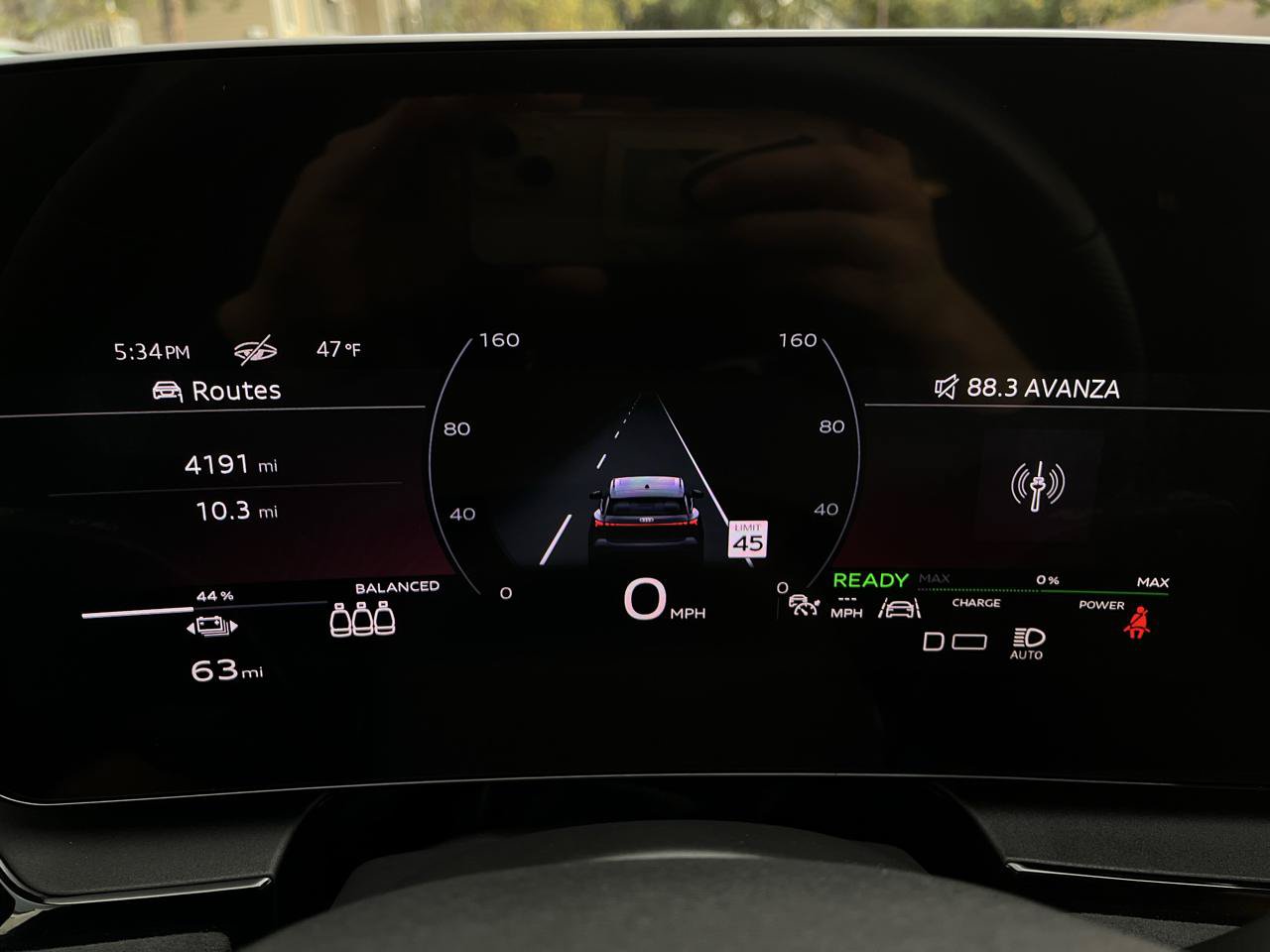 Used 2025 Audi SQ6 e-tron Premium Plus w/ Premium Plus AWD/4WD image 12