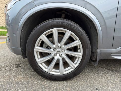 Used 2017 Volvo XC90 T6 Inscription w/ Vision Package AWD/4WD image 40