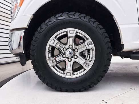 Used 2022 Ford F150 XLT w/ Equipment Group 301A Mid AWD/4WD image 13