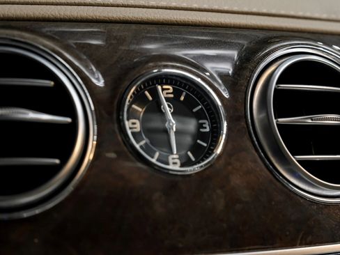 Used 2015 Mercedes-Benz S 550 Sedan image 28