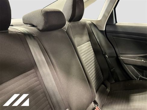 Used 2025 Volkswagen Jetta S image 27