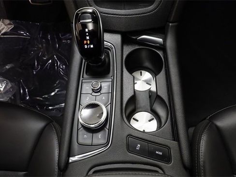 Certified 2023 Cadillac XT5 Sportv w/ LPO, Floor Liner Package image 14