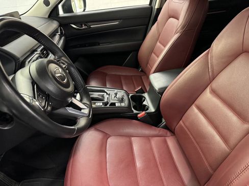 Used 2023 MAZDA CX-5 Carbon Edition image 9