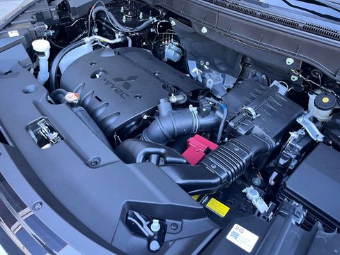 New 2026 Mitsubishi Outlander Sport SE AWD/4WD image 30