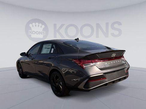 New 2026 Hyundai Elantra Sport FWD image 4
