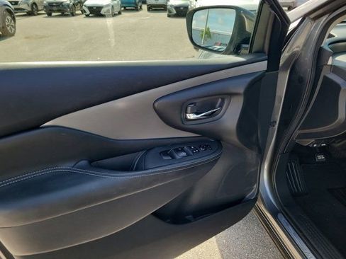 Certified 2019 Nissan Murano S w/ Cargo Package FWD image 22