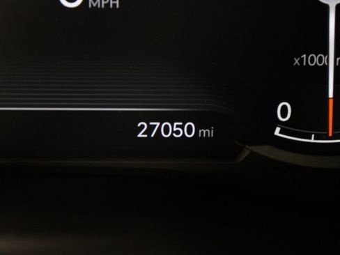 Used 2023 Genesis G70 2.0T w/ Sport Prestige Package image 26