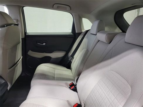 Certified 2023 Honda HR-V LX image 12