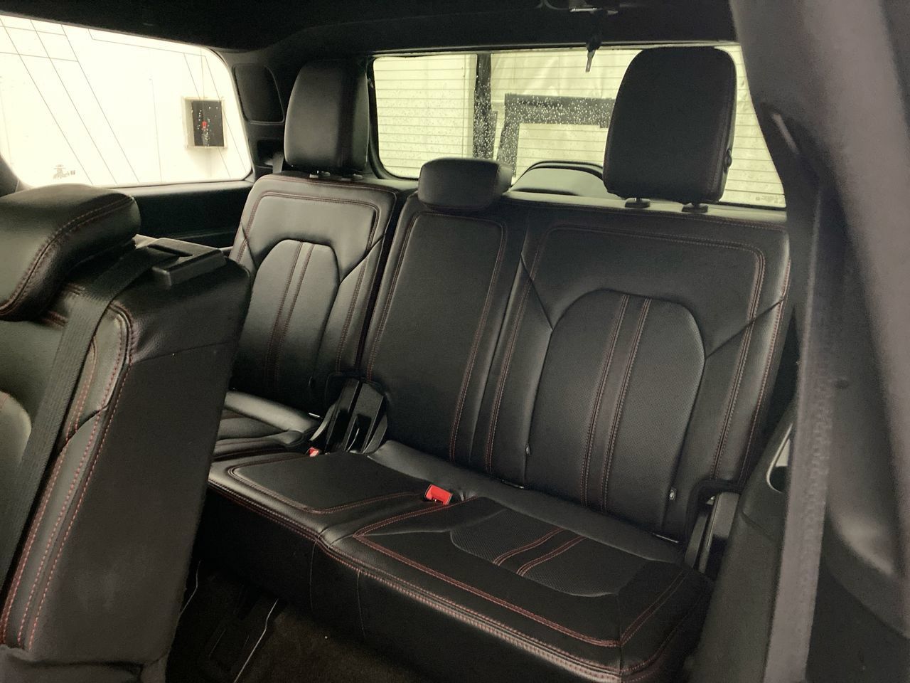 Used 2020 Ford Expedition Limited w/ Equipment Group 303A AWD/4WD image 26
