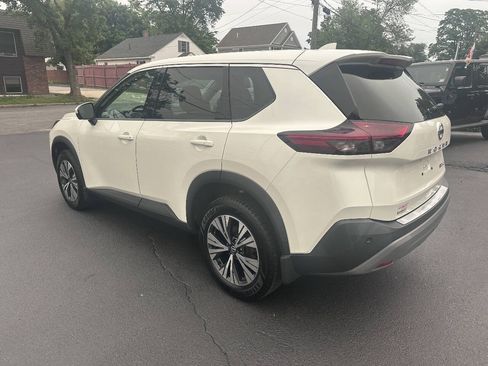 Used 2021 Nissan Rogue SV AWD/4WD image 8