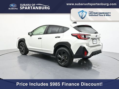 Used 2024 Subaru Crosstrek 2.0i w/ Crosstrek Mirror Package image 5
