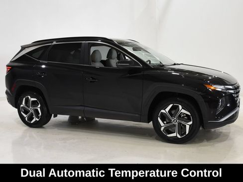 Used 2023 Hyundai Tucson SEL w/ Convenience Package AWD/4WD image 4