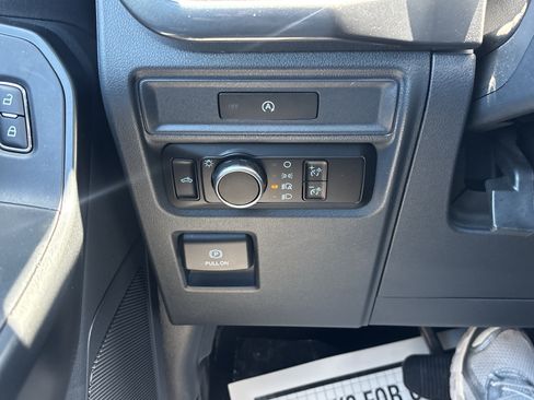 Certified 2024 Ford Escape Active w/ Tech Pack #1 FWD image 37