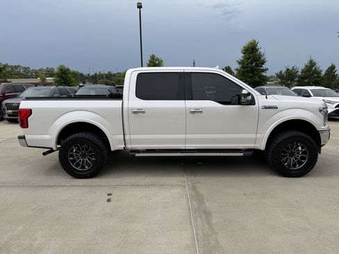 Used 2018 Ford F150 Lariat w/ Equipment Group 502A Luxury AWD/4WD image 4